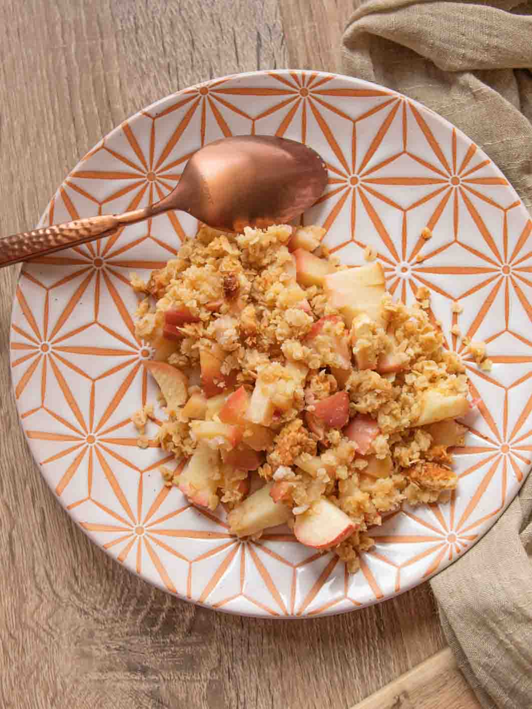 Apfel Crumble mit Haferflocken