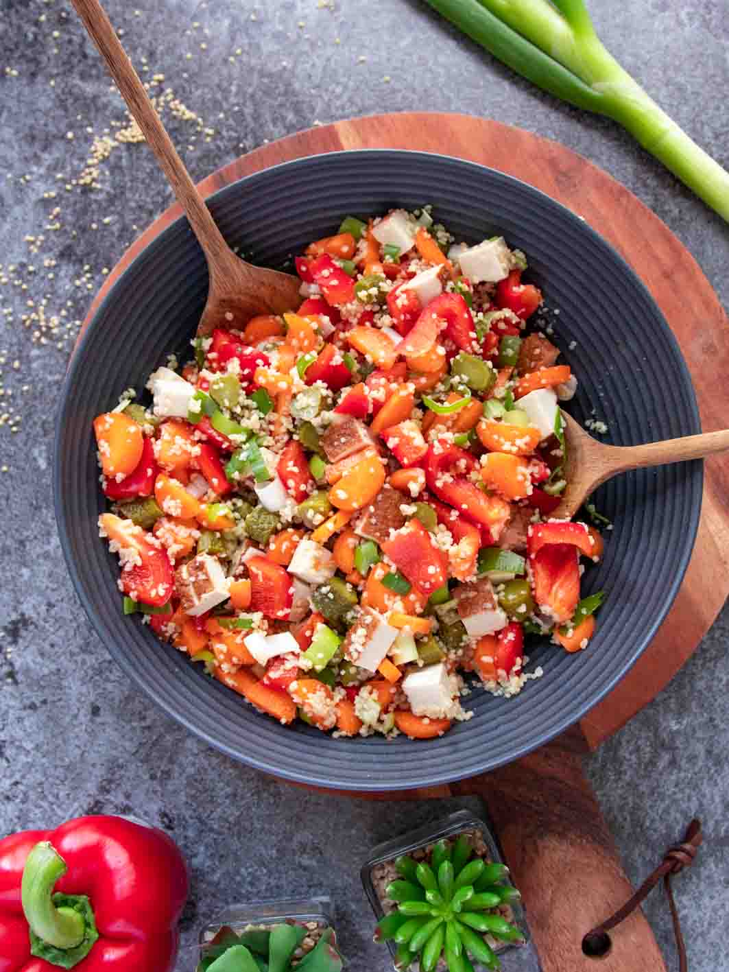 CousCous Salat Rezept - einfach, schnell und vegan CousCous Salat Rezept - einfach, schnell und vegan