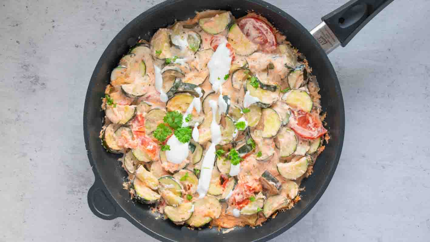 Zucchini Pfanne mit Reis vegetarisch Zucchini Pfanne mit Reis vegetarisch