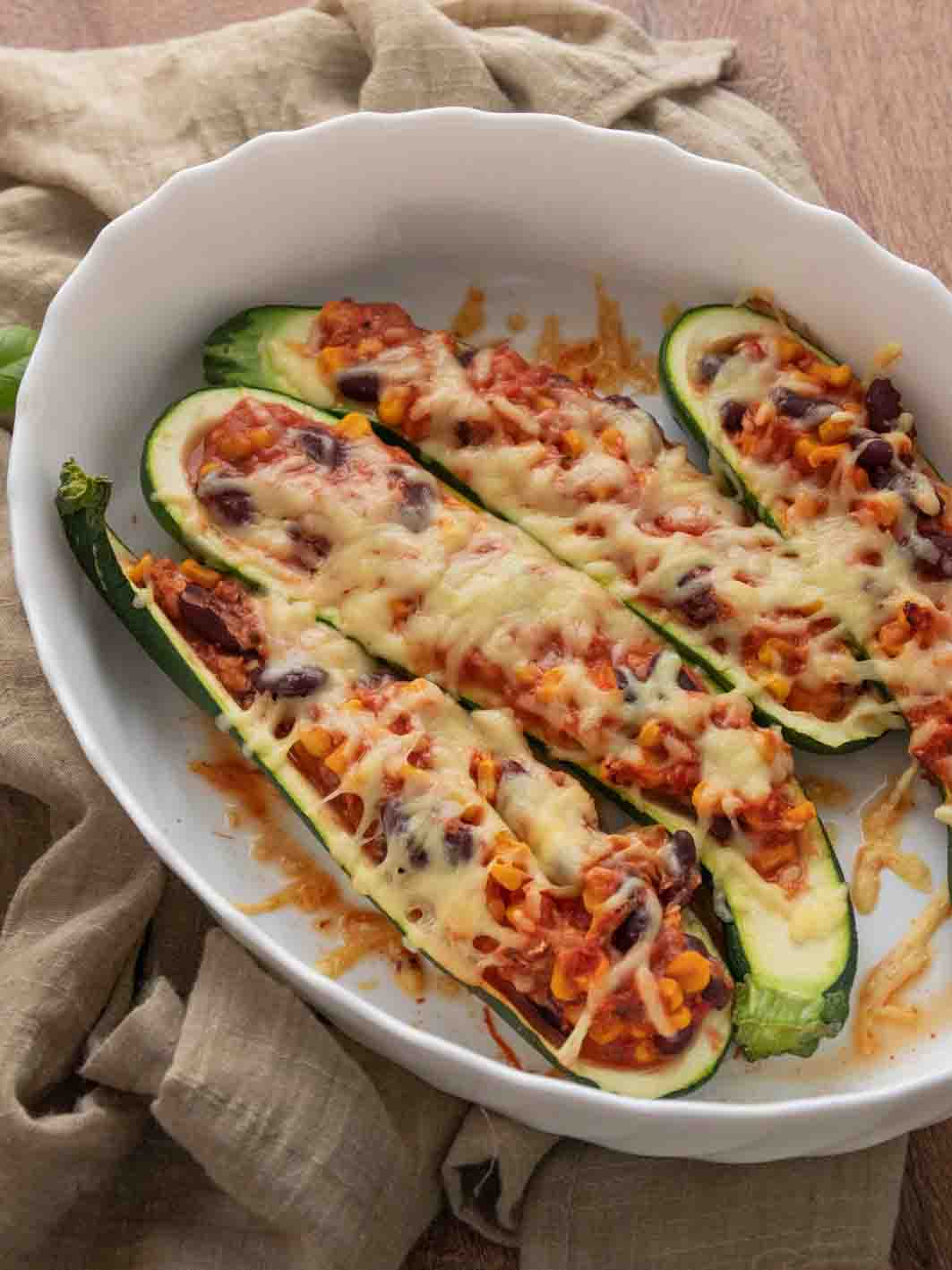 Fitness Rezepte - Gefüllte Zucchini vegetarisch Gefüllte Zucchini vegetarisch