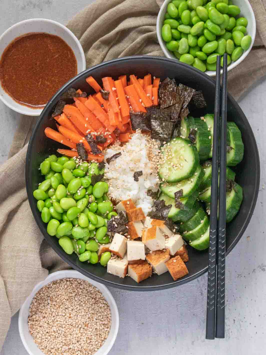 Fitness Rezepte - Sushi Bowl eiweißreiche Rezepte - Sushi Bowl Rezept für abends